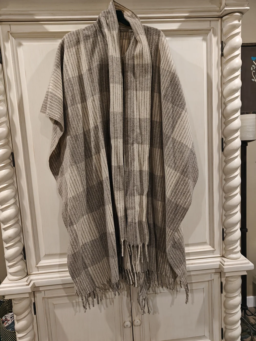 Neutral Plaid Fringe Throw Poncho - Taupe and Cream